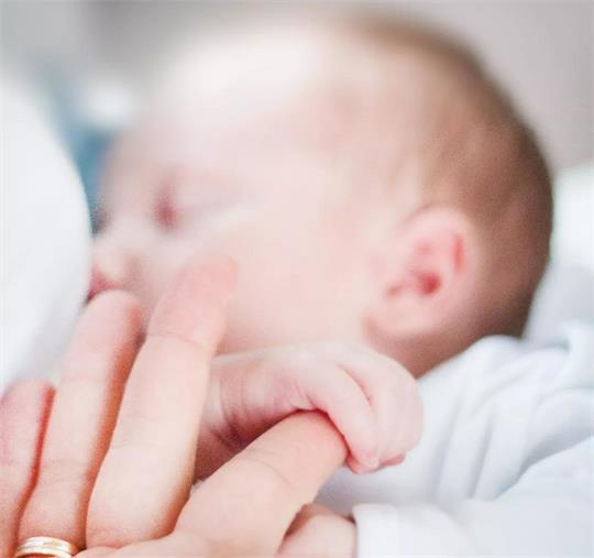 母乳喂養世紀難題，母乳分析儀簡直就是救世主啊